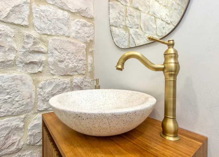 Kamena U Mirnoj Ulici Blizu Centra Trogira Villa Trogir