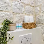 Villa Kamena U Mirnoj Ulici Blizu Centra Trogira Trogir
